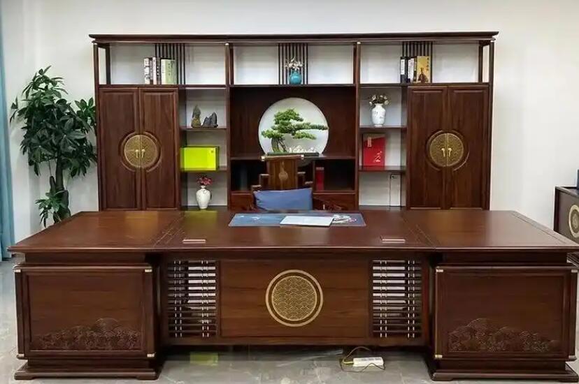 風水先生講述家居書桌風水擺放與陳設指南